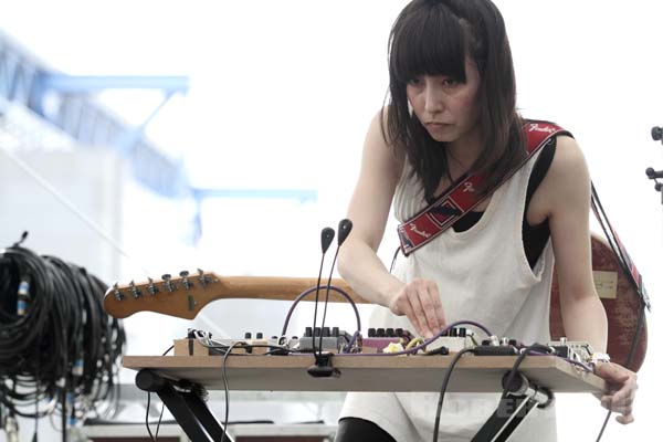 NISENNENMONDAI - 2014-06-08 - PARIS - Parc de la Villette - Masako Takada